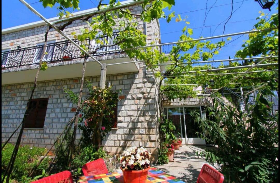 Ivan And Marica Guest House Лопуд Экстерьер фото
